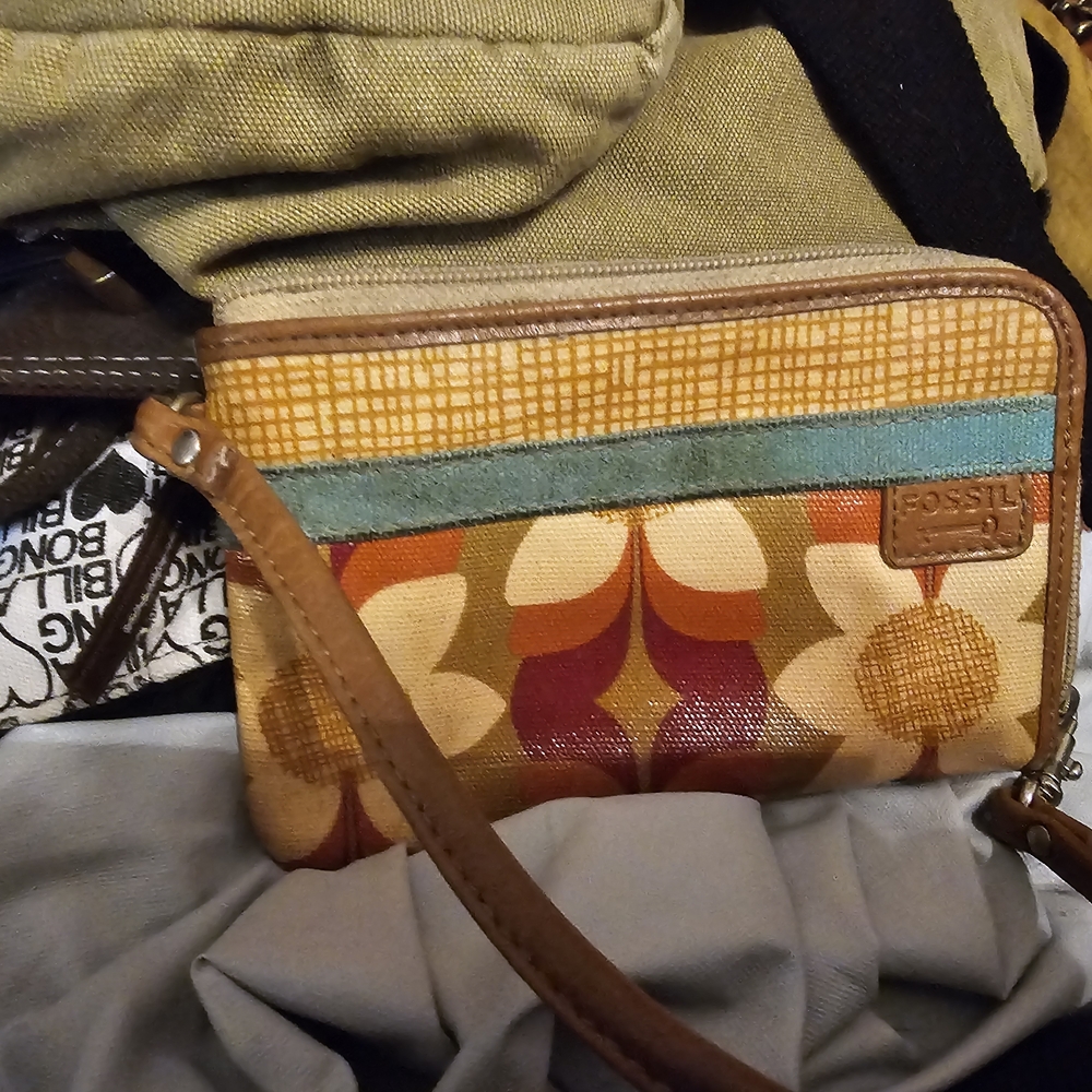 Fossil Women's Floral Multicolor Wristlet